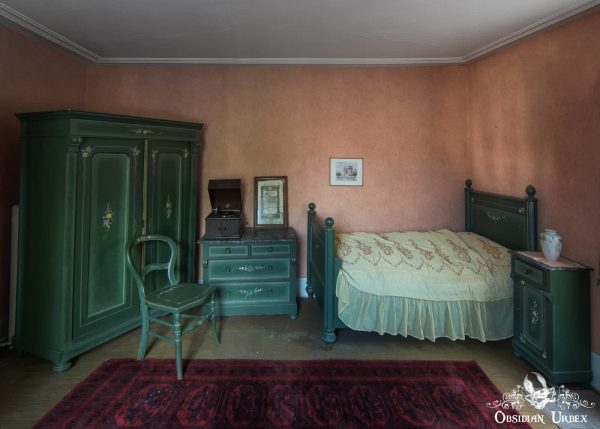 Hunters Hotel Germany Green Bedroom