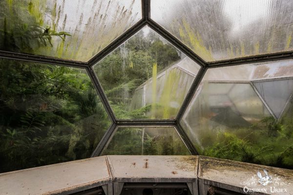 Misson 2 Mars Germany Abandoned Greenhouses Pentagonal Window