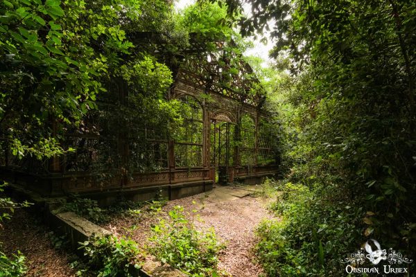 Steampunk Greenhouse Italy Forest Reclaiming Cast Iron