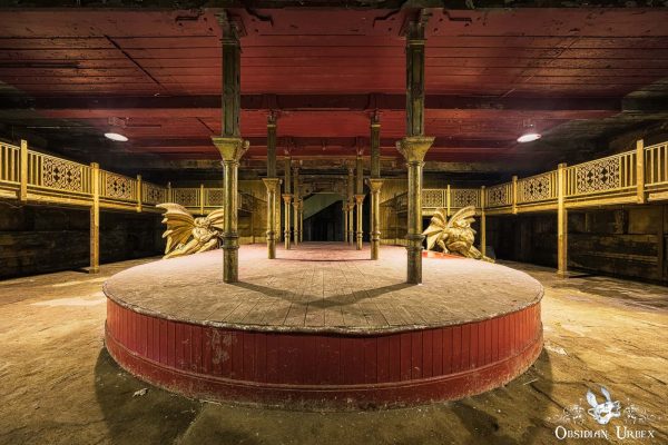 Victorian London Movie Set Underground Night Club With Stage